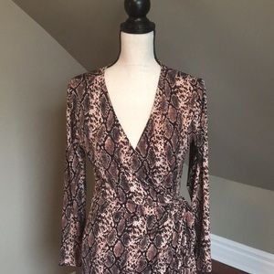 Lark and Ro snakeskin wrap